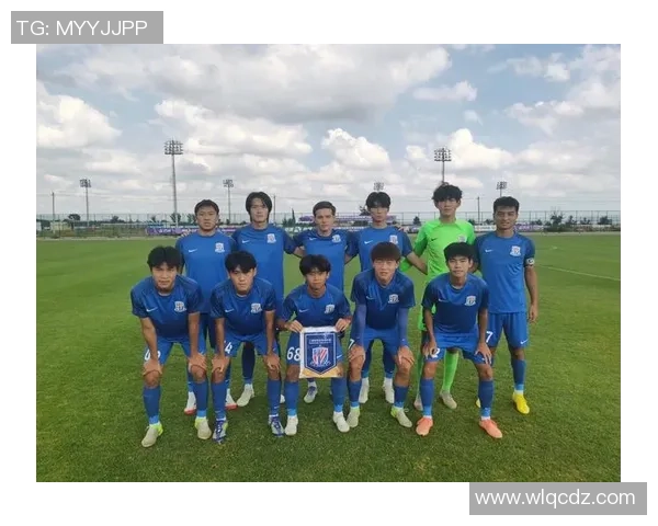 赛后分析:上海足球队与深圳足球队实力对比及比赛亮点回顾 赛后分析:上海足球队与深圳足球队实力对比及比赛亮点回顾