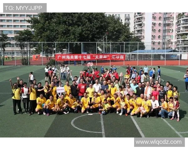 武汉足球队与成都足球队赛后复盘分析精彩配合与战术执行的深度探讨 武汉足球队与成都足球队赛后复盘分析精彩配合与战术执行的深度探讨