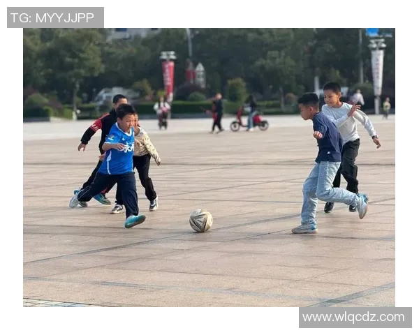 快乐足球明星的阳光时刻与激情瞬间分享